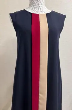 petit poudre ネイビー　ペンシルライン　ワンピース　　お洒落！のサムネイル