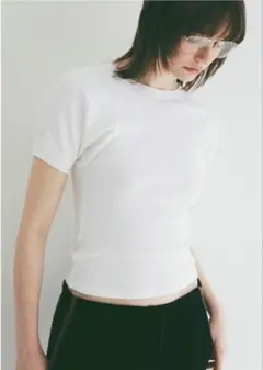 値下げ　新品タグ付　ミースロエ★白★ ツイストレイヤードTシャツ　金子綾 値下げ 新品タグ付 ミースロエ☆白☆ ツイストレイヤードTシャツ 金子