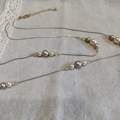 パールとスワロフスキービーズのネックレス