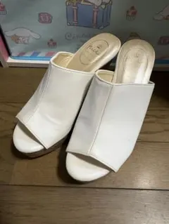 ホワイト　白　ウェッジサンダル オープントゥ