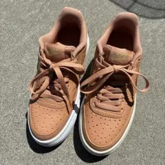 NIKE ナイキ コートビジョンアルタスニーカー DM0113-200 キャメル