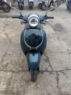 神奈川⭐️超低走行‼️なんと500km⭐️レトロで可愛い‼️ヴェルデ 