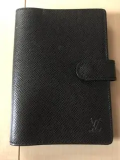 新品 未使用 ルイヴィトン タイガ 黒 手帳カバー　Xmasお値下げ中