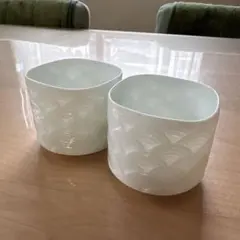 波模様 白角型湯飲み 2個セット