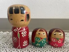 伝統的な手描きこけしセット