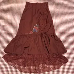 美品　axesfemmアクシーズ バーガンディマーメイドドロストスカート花柄刺繍