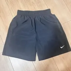 NIKE ハーフパンツ　キッズM140-150 DRI-FIT