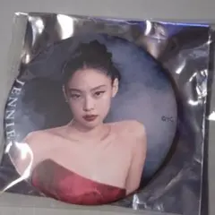 BLACKPINK JENNIE 缶バッジ - メルカリ