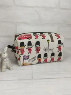 Item thumbnail for item dafe33e6-d4c5-47c8-b25f-84a7fb7fe111