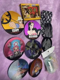 ワンピースUSJキャラクターコースター9枚セットとフィギュア1個ケイミ