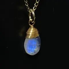 ブルームーンストーン 天然石 ペンダントトップ ①