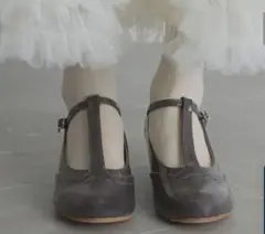 オシャレウォーカー somari Tストラップパンプス グレー Mサイズ