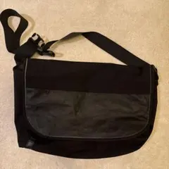 2026年最新】土屋鞄 カラー：ブラック系 メッセンジャーバッグの人気