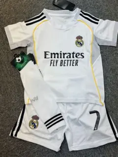 110cmレアル・マドリード新モデル　ロナウド　子供サッカーシャツソックスセット