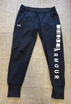 Item thumbnail for item 6345f612-3e90-468f-8734-1d642726b32e