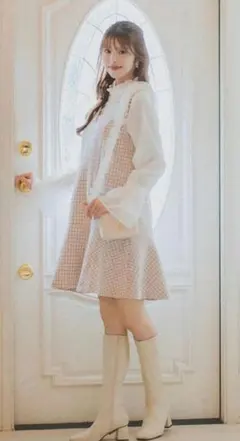 Vネックフレアヘムツイードジャンパースカート