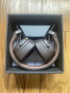 Marshall Ⅴ ワイヤレスオンイヤーヘッドホンのサムネイル