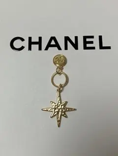 2022ホリデー限定チャーム　シャネルノベルティ クリスマス コメット