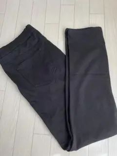 ジーユー　スキニーパンツ