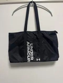 新品未使用✨UNDER ARMOUR バッグ アンダーアーマー タグなしブラック