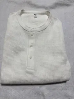 ◆【大人気】UNIQLOワッフルヘンリーネックTサーマルカットソー