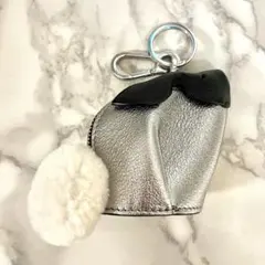 Item thumbnail for item f47b5766-e05a-468d-9946-4ce4df2ce9a8