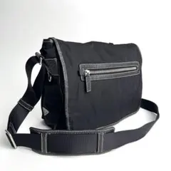 【極美品】PRADA プラダ メッセンジャーバッグ ナイロン レザー ブラックのサムネイル
