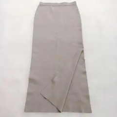 【美品】22AW ウィムガゼット ミラノリブスリットスカート グレージュのサムネイル