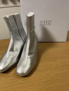 LOWRYS FARM シルバー ブーティ
