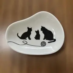 カルディ猫の日オリジナル豆皿のサムネイル