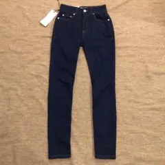 Item thumbnail for item df1ea3f9-6827-4261-835c-65f837760f62