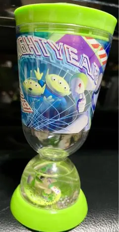 リトルグリーメン　トイストーリーのエイリアンのコップとカップとクリップ