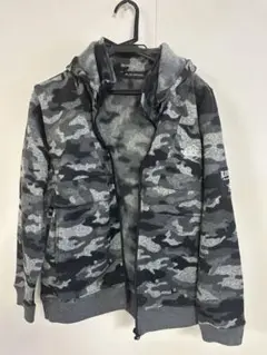 BLUE CHOS 迷彩柄 フルジップパーカー