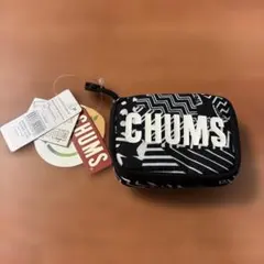 CHUMS コンパクトケース 幾何学模様　チャムス