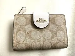 【限定ラスト１点】コーチCOACH二つ折り財布シグニチャー定番ホワイトベージュ白