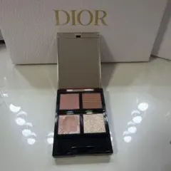 MAQuillAGE アイシャドウパレット