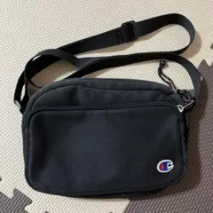 Champion ブラック ショルダーバッグのサムネイル