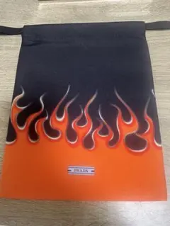 PRADA フレイムデザイン ノベルティ