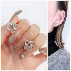 1069 シルバー 3連リング 小ぶり シンプル イヤリング お洒落 大人可愛い