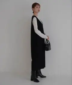 Coca Vネック ノースリーブ ワンピース ブラック