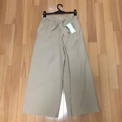 ワイドパンツ