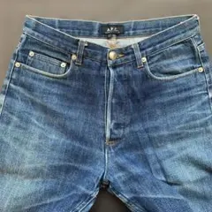 APC W30 ダークブルー ストレートデニム　股下75.5