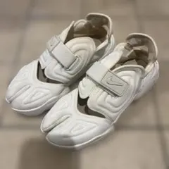 Nike アクアリフト　24cm