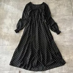 ドット柄ワンピース ブラック フレアスリーブ 大人可愛い マタニティコーデ