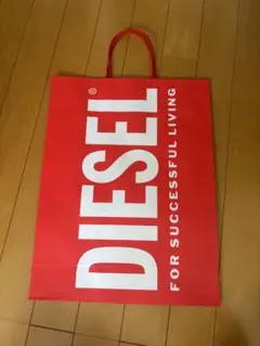 DIESEL ショップ袋 ショッパー 赤のサムネイル
