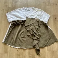 LANVIN en Bleu フリル Tシャツ カーキ ホワイト 38のサムネイル