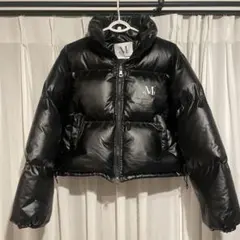 MUCENT フェイヴハイネックグロッシークロップパディング