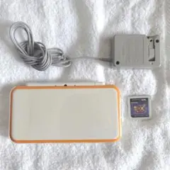 Newニンテンドー2DS LL ホワイト×オレンジ本体 モンハンXX付き