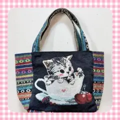 Item thumbnail for item 45f83360-9932-461c-91d2-ad6d2d9d0cea