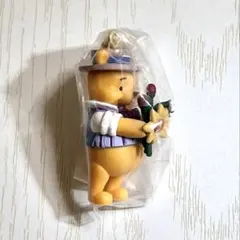 プーさん コスチュームフィギュアマスコット プー（花束）